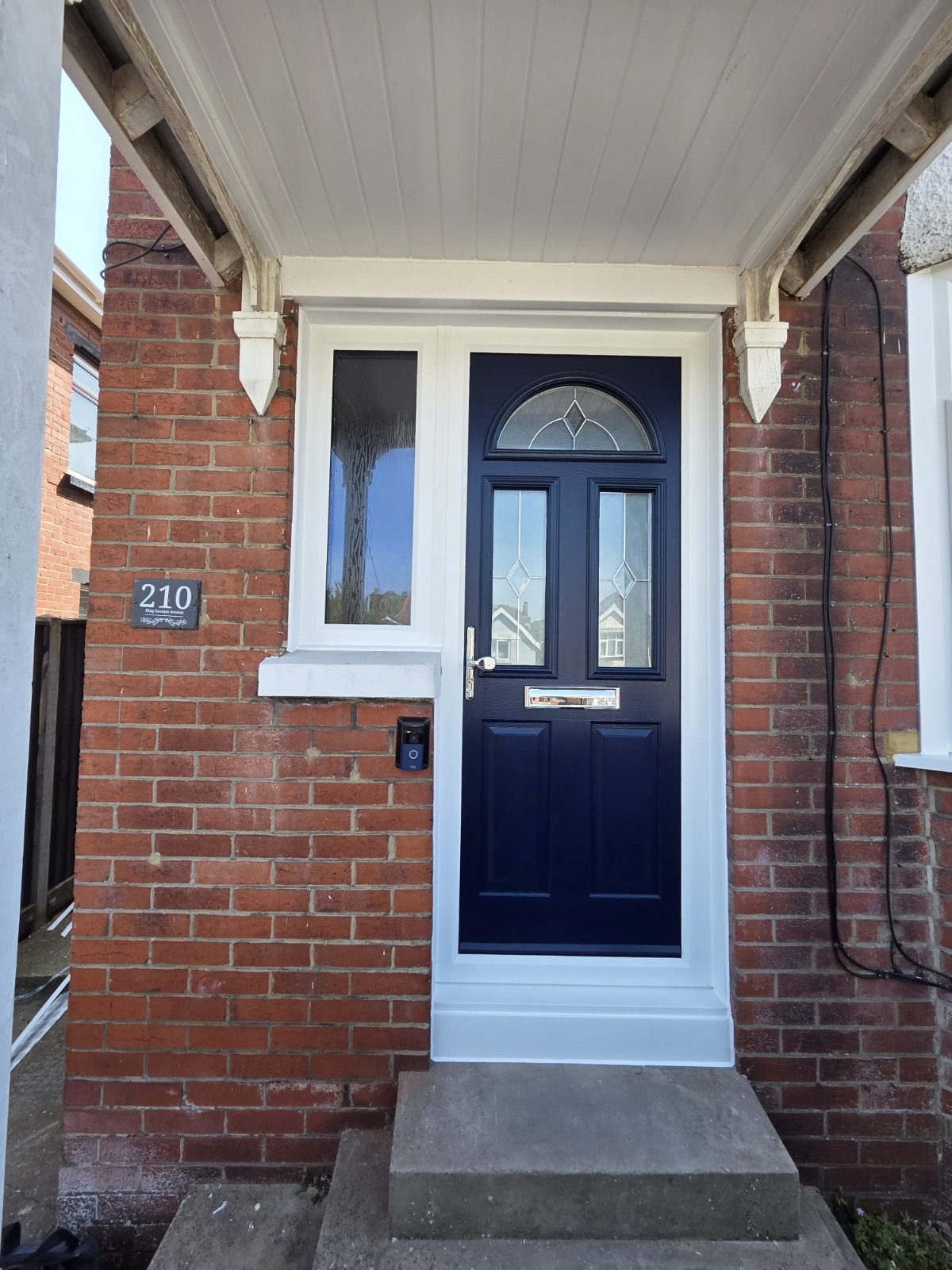 Composite front door fitted by HDS